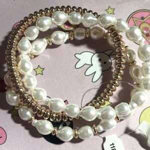Torrid pearl beaded stretch bracelets